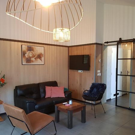Luxe Zomerwoning Met Omheinde Tuin Voor Hond En Kinderen Dirkshorn Экстерьер фото